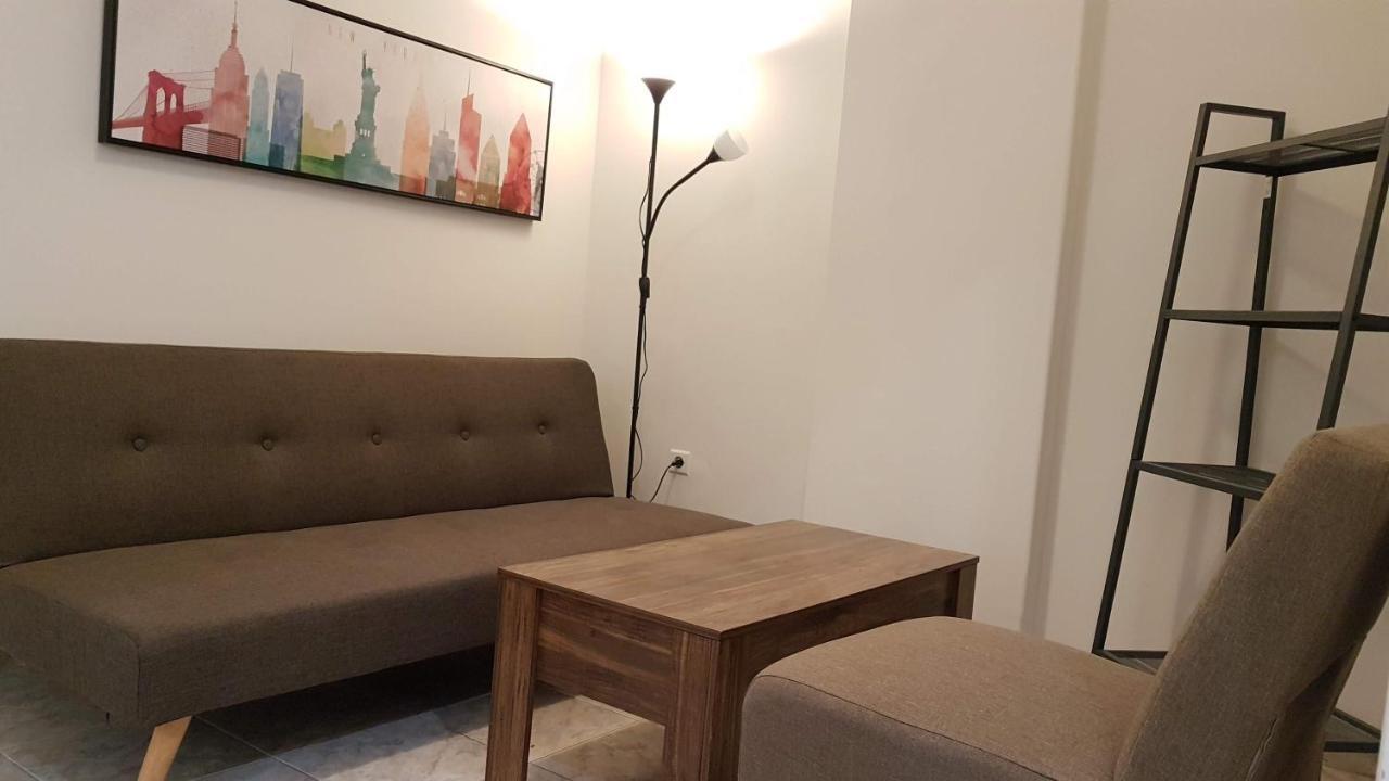 Palette Apartment Chocolate - Athens Center, 6 Bd, 3 Bath Atenas Exterior foto