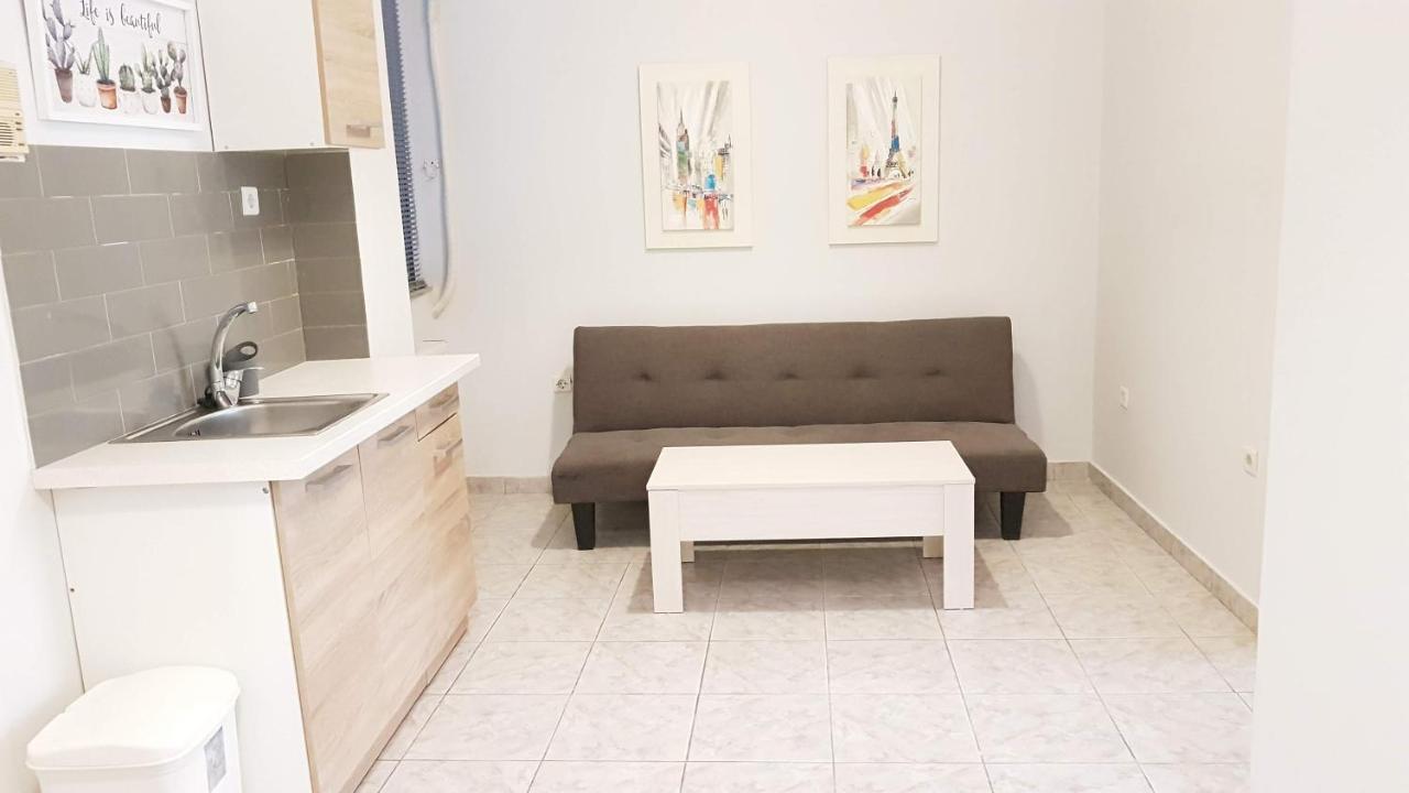Palette Apartment Chocolate - Athens Center, 6 Bd, 3 Bath Atenas Exterior foto