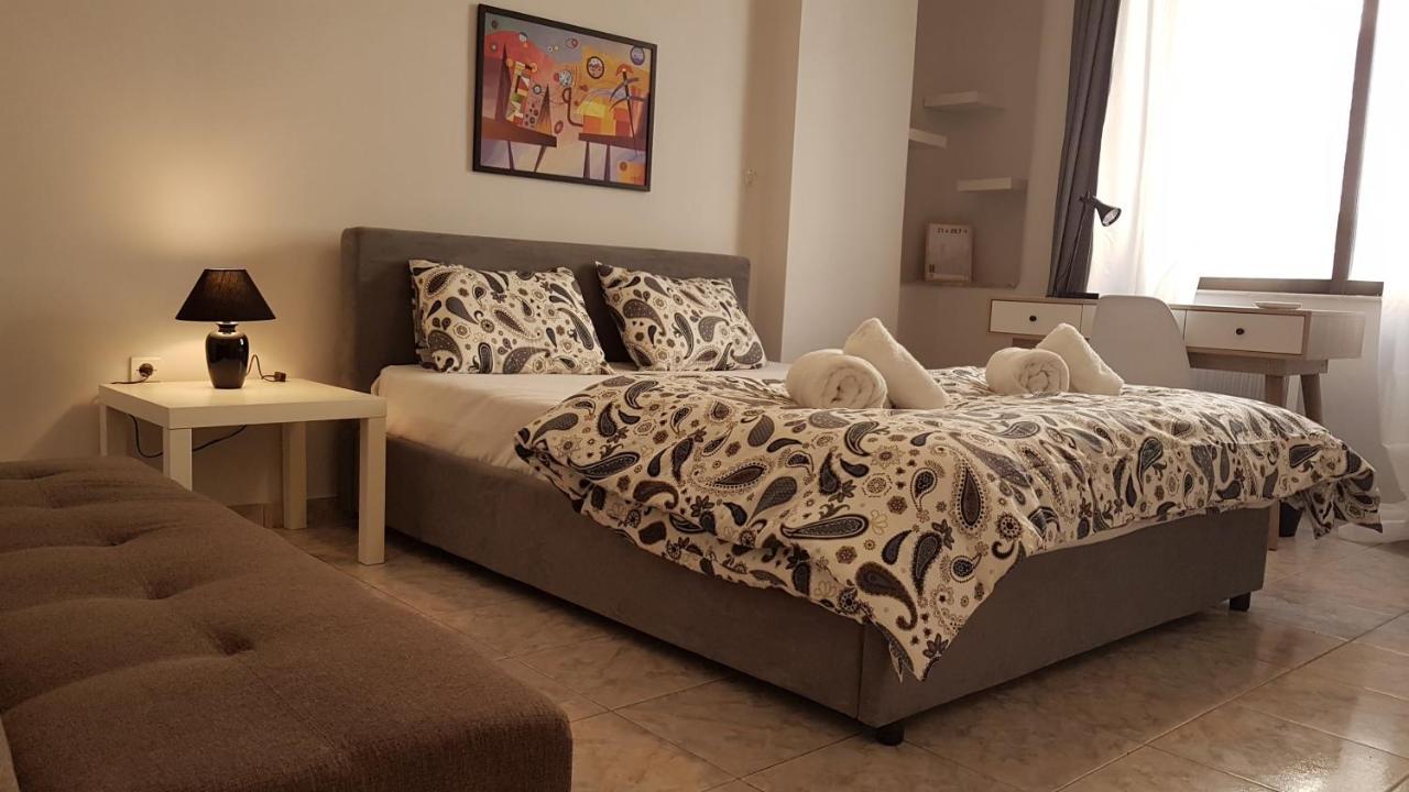 Palette Apartment Chocolate - Athens Center, 6 Bd, 3 Bath Atenas Exterior foto